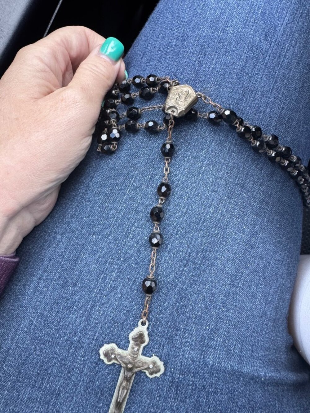 Vintage Lourdes Rosary EAU DE LOURDES Holy Water Relic Black Faceted Glass Beads - Picture 6 of 8